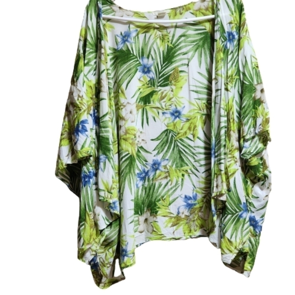 Forever21 cover-ups kimono cardigan chiffon floral print color green size medium - Picture 1 of 3